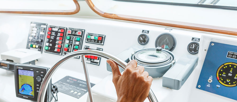 sailboat wind speed and direction instruments